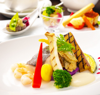 ランチタイムに「コースメニュー」が新登場！誕生日・記念日のお祝い・オトナ女子会等に♪